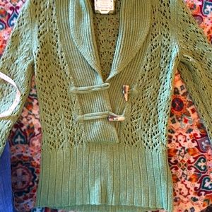 Women’s old Navy sweater